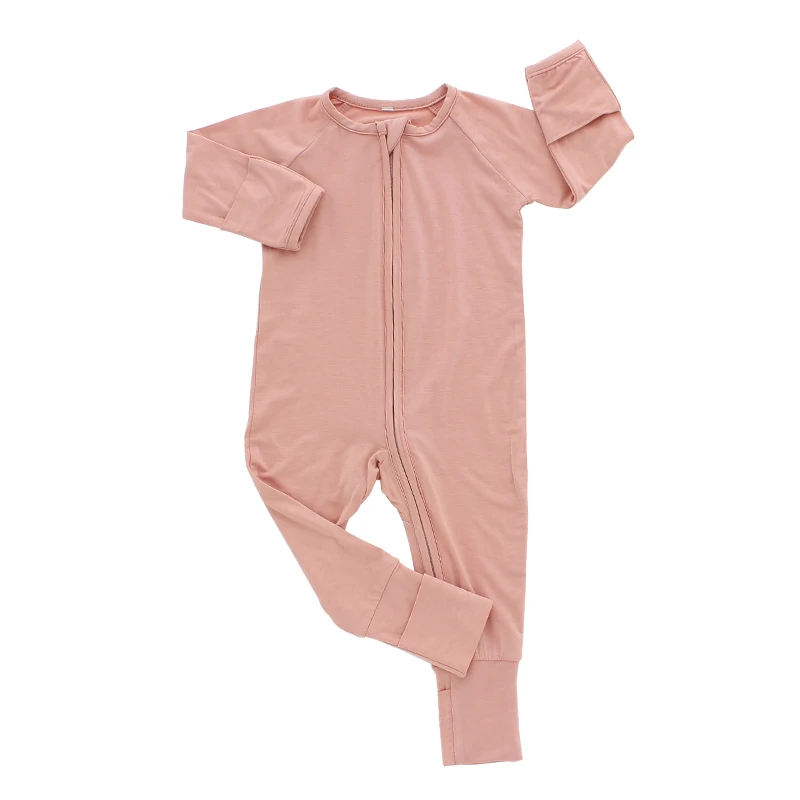 Comfortable and eco-friendly RTS bamboo pajama set for wholesale buyers, ideal for sustainable fashion and bulk orders.