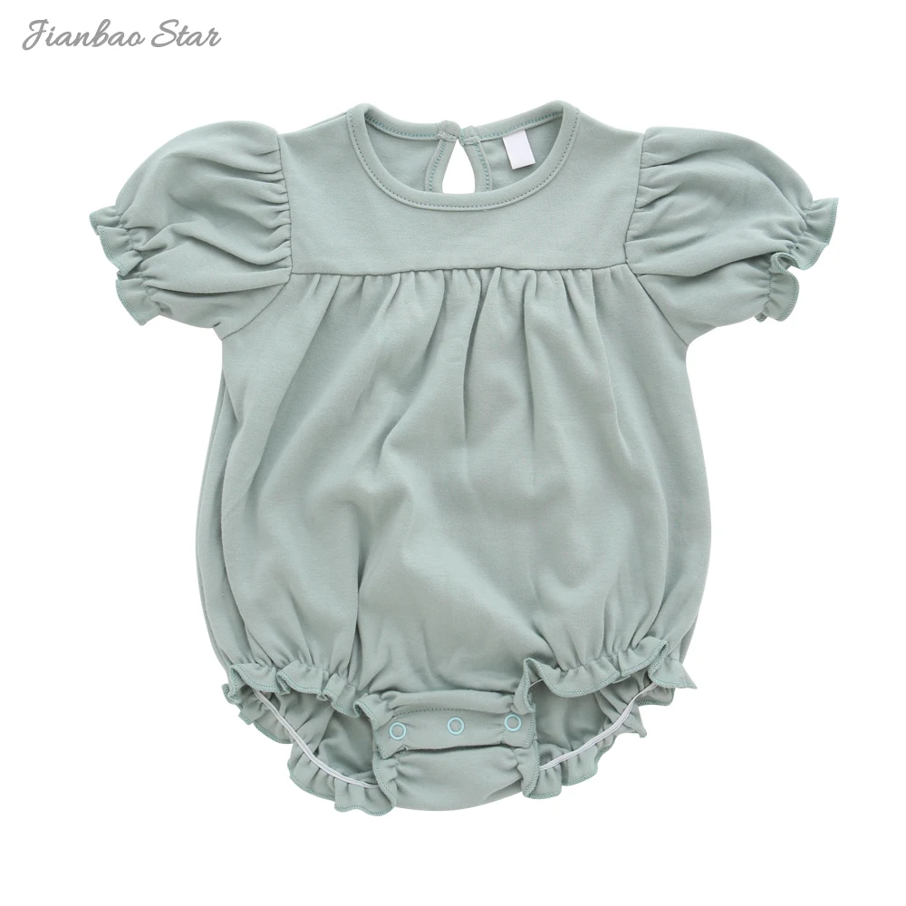 Eco-friendly wholesale baby bamboo clothing in bulk, ideal for B2B retailers seeking sustainable, soft, and breathable apparel for infants.