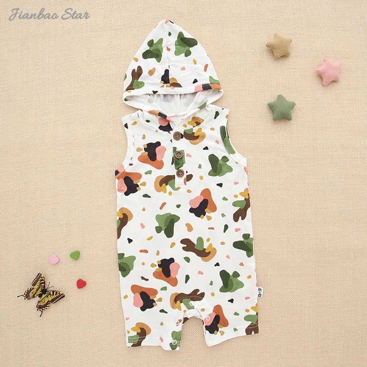 Soft bamboo pajamas in neutral tones, ideal for eco-conscious B2B wholesale buyers seeking sustainable, comfortable sleepwear for retail distribution.