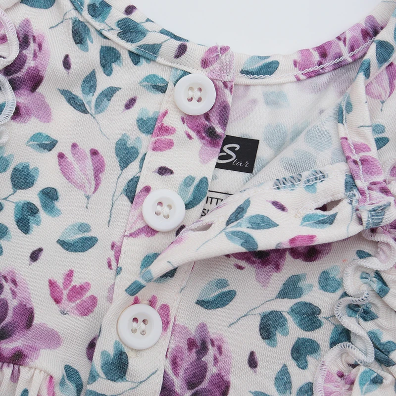 Eco-friendly bamboo clothing displayed for B2B wholesale; sustainable fashion solutions for retailers seeking quality and environmentally conscious apparel.