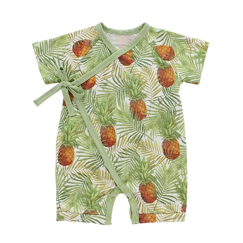 Eco-friendly bamboo baby rompers in soft, breathable fabric – perfect for B2B wholesale buyers seeking premium infant apparel.