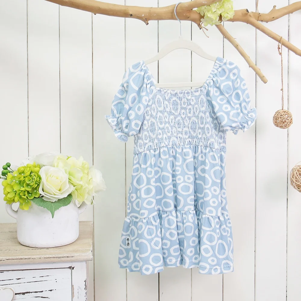 Soft bamboo lovey for infants, ideal for B2B wholesale. Eco-friendly, durable, and perfect for retailers seeking premium baby products.