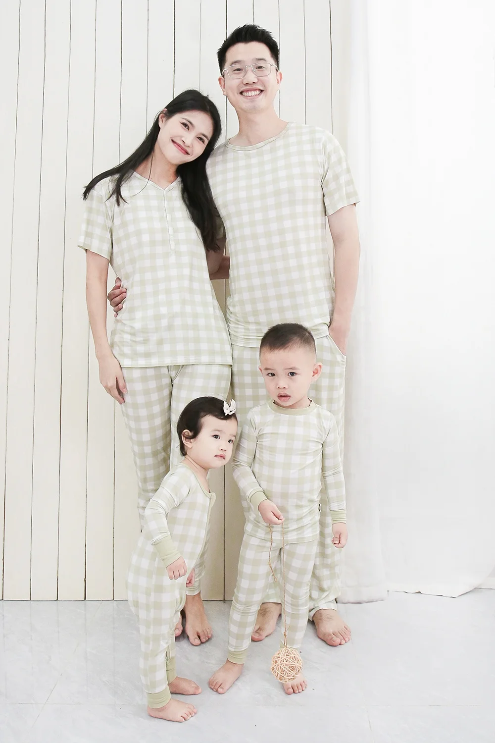 New Arrival Family Sleepwear Set 95% Bamboo Viscose Breathable Stylish Night with Buttons for Home Use Family Matching Clothes - Image 2