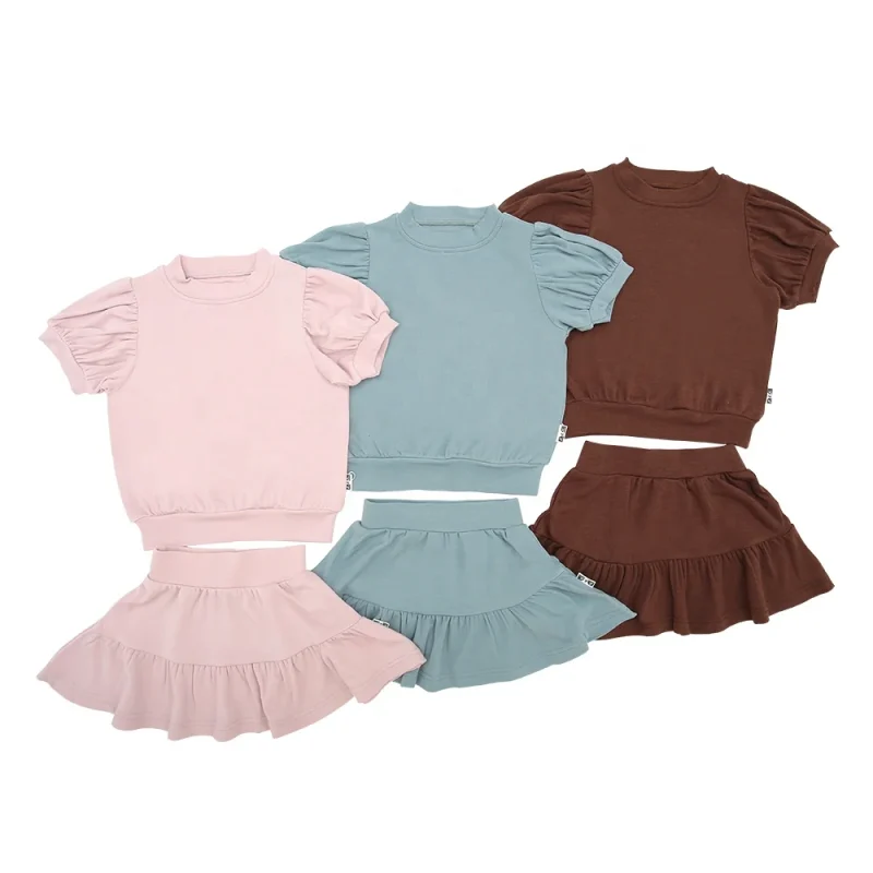 Hot Sale New Design Unisex 2-Piece Milk Fabric Sweatsuit Set Extra Soft Short Sleeve Tops Skirt Winter Knitted Kids Clothing Set