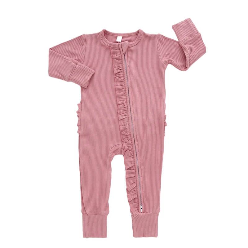Comfortable and sustainable bamboo pajamas in bulk, perfect for B2B wholesale suppliers seeking eco-friendly sleepwear options.