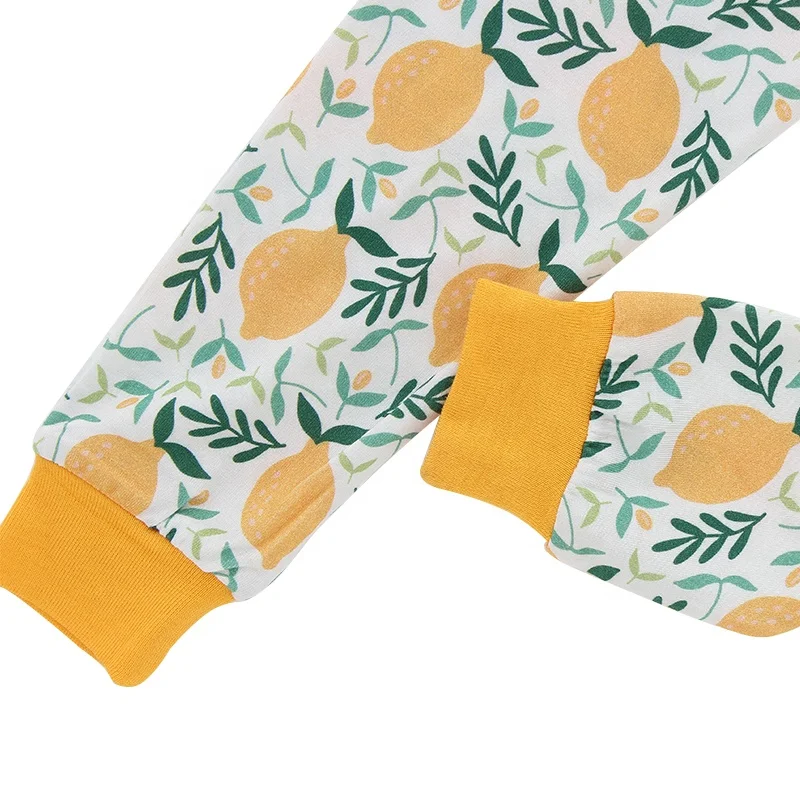 Bulk character blankets for kids featuring popular designs, perfect for B2B wholesale buyers seeking quality and affordable options.