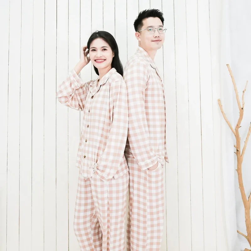 New Design Popular Style Lounge Night Dress with Buttons for Home Use Women's Sleepwear Set Family Matching Clothes